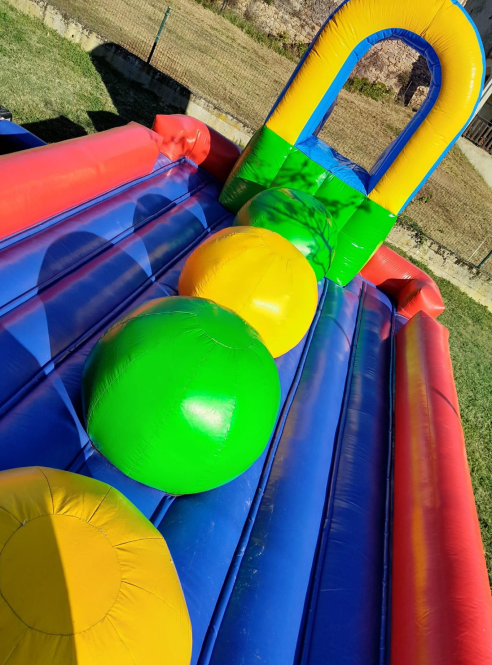 total wipeout gonflable aix et sa region