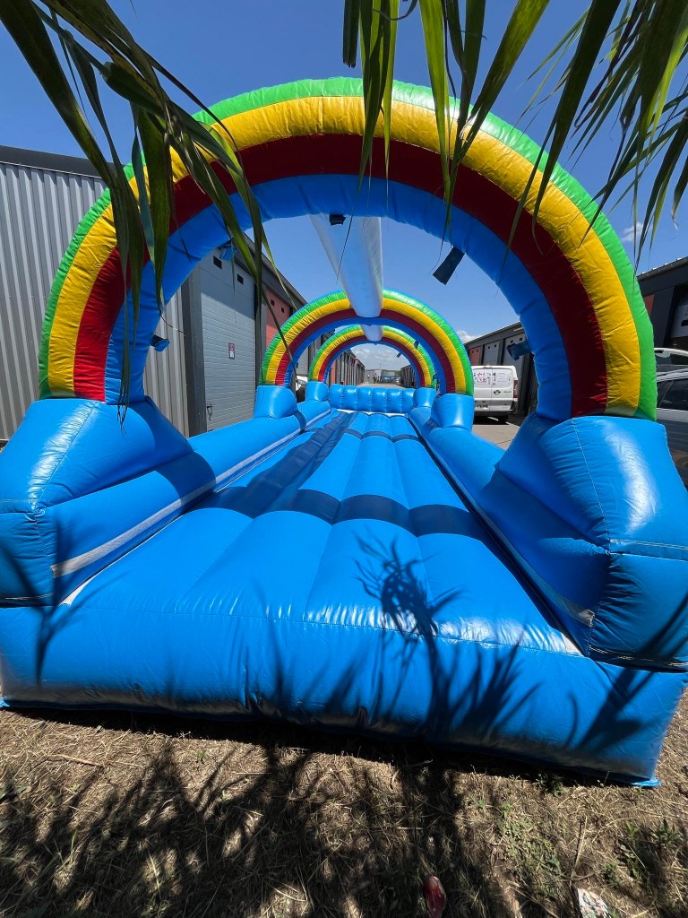 structures gonflables aquatique marseille