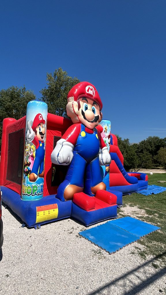 gonflable aquatique marseille